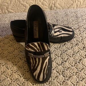 Brighton Women's Black and White Loafers